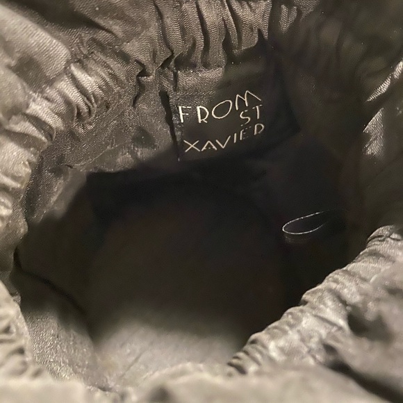 From St Xavier drawstring bag - Picture 4 of 4